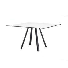 alt= Mesa Surfy Square Compacto