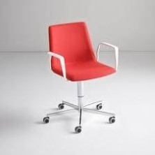 alt= Silla Akami T5R Br Tapizada