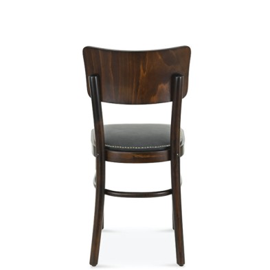 Silla Novo tapizada tachuelas
