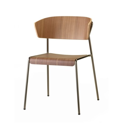 Sillón Lisa con asiento de madera