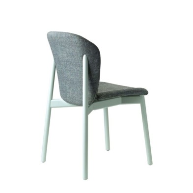 Silla de madera Finn
